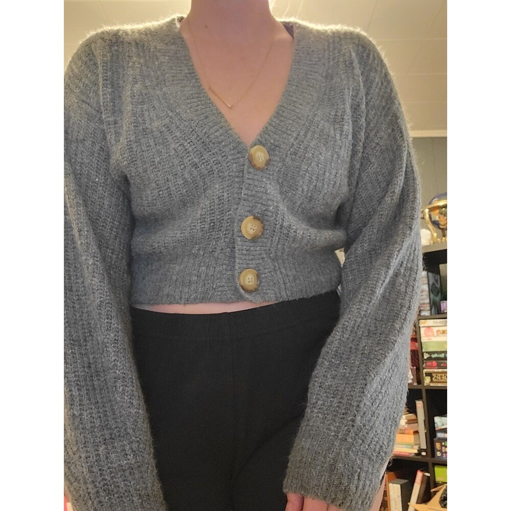 Cardigan xs grsy button up